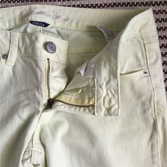 AMERICAN EAGLE OUTFITTERS - Picture 4 of 16